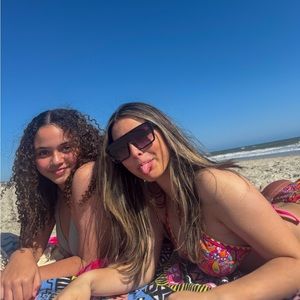 Meet your Posher, Georgia